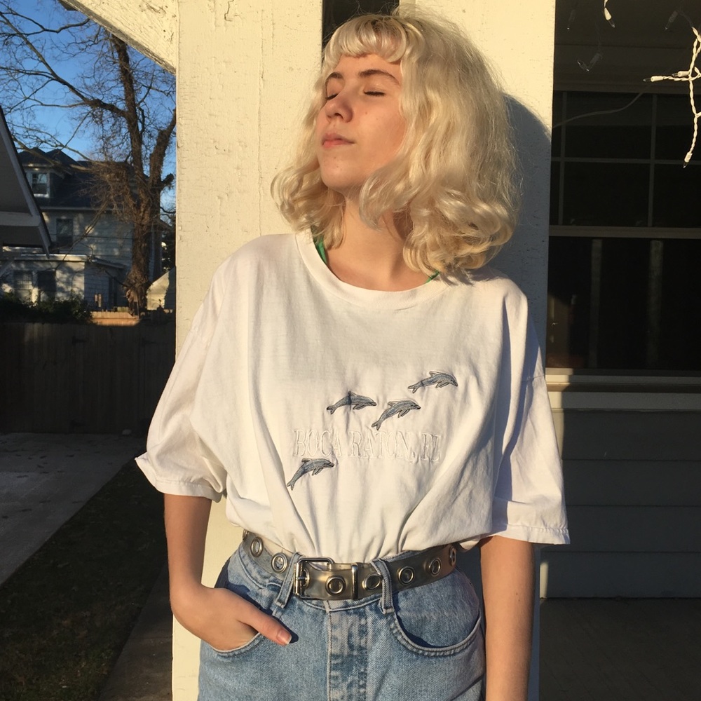 Brandy Melville 🐬 dolphin tee